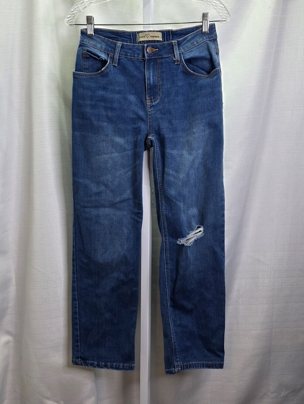 Love Trends Medium Wash Straight Leg Relaxed Fit Jeans Size 3